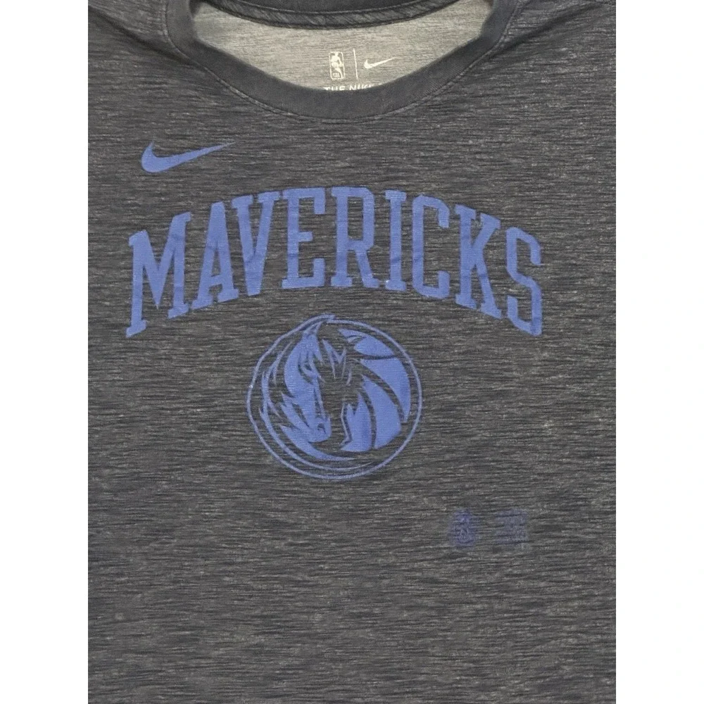 Nike Dallas Mavericks Men's NBA Authentic's Dri Fit T Shirt Size‎ XL